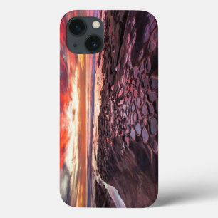 Funda Para iPhone 13 Puesta de sol asombrosa en las piscinas de marea