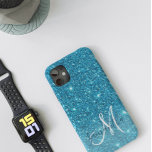 Funda Para iPhone 11 Purpurina azul moderno marca nombre personalizado<br><div class="desc">Presentamos nuestra moderna colección de nombres personalizados de Purpurina azul Sparkles, disponible exclusivamente en Zazzle! Esta deslumbrante línea de productos es perfecta para añadir un toque de glamour y personalización a sus productos básicos cotidianos. Podrá disfrutar de las vibraciones modernas y glamorosas de nuestra colección de nombres personalizados de Purpurinas...</div>