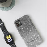 Funda Para iPhone 11 Purpurina Gris moderno marca nombre personalizado<br><div class="desc">Presentamos las exquisitas Sparkles de Purpurina Gris Moderno con el producto Nombre Personalizado, una impresionante combinación de diseño contemporáneo y elegancia personalizada. Este producto presenta un entorno cautivador en un moderno tono gris, exuberante sofisticación y estilo. El color sobrio y a la vez moda prepara el escenario para el fascinante...</div>