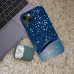 Funda Para iPhone 12 Purpurina Metalizado azul de la Marina Monograma m<br><div class="desc">El diseño es una foto y los fundas no están hechos con purpurinas, secuencias, metales o bosques reales. Este diseño también está disponible en otros modelos de teléfono. Elija Tipo de dispositivo para ver otros fundas de iPhone, Samsung Galaxy o Google. Algunos estilos se pueden cambiar seleccionando Estilo si se...</div>