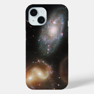 Funda Para iPhone 15 Quinteto de Stephan: Un naufragio galáctico