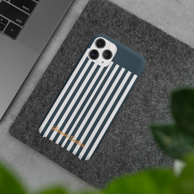 Funda De Case-Mate Para iPhone Rayas azul marino | Monograma del caballero modern (Subido por el creador)
