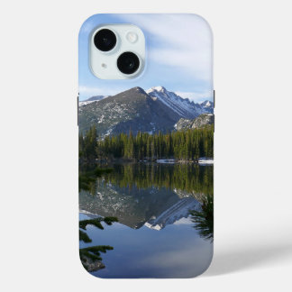 Funda Para iPhone 15 Reflejo del lago Bear III