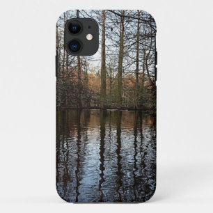 Funda Para iPhone 11 Reflexión de madera 1