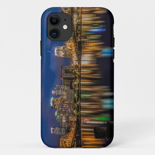 Funda De Case-Mate Para iPhone Reflexiones de Pittsburgh (Reverso)