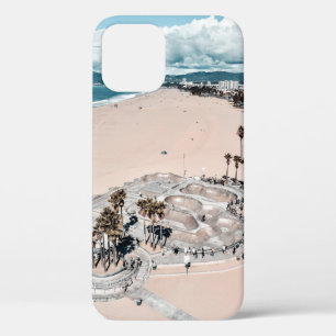Funda Para iPhone 12 Resort cerca del mar