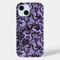 Ropa negra sobre morado