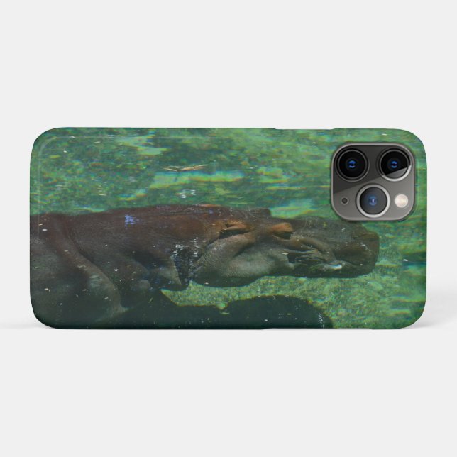 Funda De Case-Mate Para iPhone **"Serenidad Sumergida: Un Hippo Nadando Agradable (Reverso (horizontal))