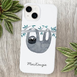 Funda Para iPhone 14 De Case-Mate Sloth Personalized<br><div class="desc">Pereza cutáneo acuarela,  perfecta para los amantes de los animales,  con tipografía de nombre personalizado de guión. Cambie o quite el nombre que desea personalizar. Arte original de Nic Squirrell.</div>
