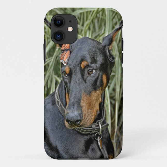 Funda De Case-Mate Para iPhone Sorpresa de la mariposa del Doberman (Reverso)