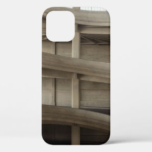 FUNDA PARA iPhone 12 TECHO DE MADERA MARRÓN DURANTE EL DÍA