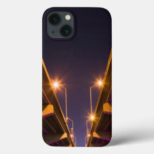 Funda Para iPhone 13 Terraplén de MacArthur visto de debajo en la