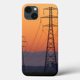 Funda Para iPhone 13 Torres de Energía al Atardecer