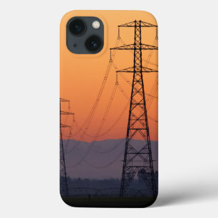 Funda Para iPhone 13 Torres de Energía al Atardecer