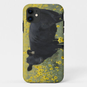 Funda Para iPhone 11 Un ternero entre los girasoles de Nebraska