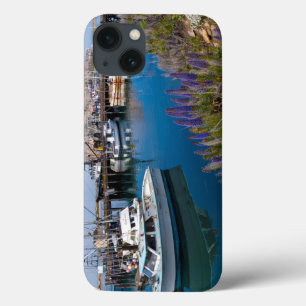 Funda Para iPhone 13 USA, California. Docked Boats At Morro Bay