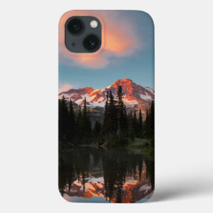 Funda Para iPhone 13 USA, Washington State. Mt. Rainier Reflected