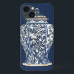 Funda Para iPhone 13 Vasa de porcelana azul y blanca de Vision Studio<br><div class="desc">Un bonito jarrón de porcelana azul y blanco,  cubierto de complejos motivos florales. Una creación de Vision Studio,  esta pieza increíble se vería genial en tu pared. ¡Descúbrelos!</div>
