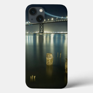 Funda Para iPhone 13 Virutas a lo largo del Embarcadero, San Francisco