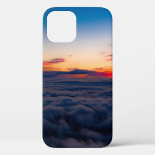 Funda Para iPhone 12 Vista aérea de la puesta de sol sobre las montañas