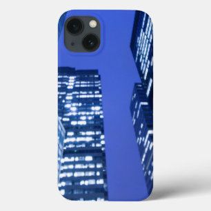 Funda Para iPhone 13 Vista ascendente Defocused de las ventanas del