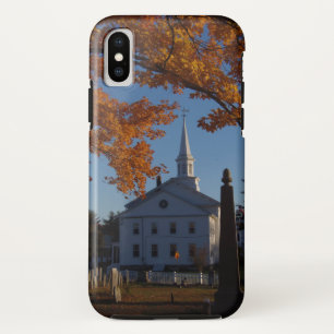 Funda Para iPhone X Vista de la Iglesia desde el cementerio