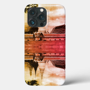 Funda Para iPhone 13 Pro Vista del Palacio Real de la Capilla de Bangkok