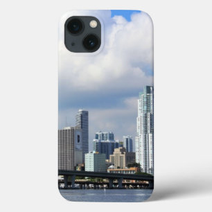 Funda Para iPhone 13 Waterfront view of Miami