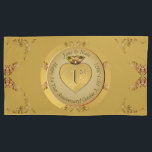 Funda De Cojín Aniversario del 1/50 Boda de Oro<br><div class="desc">Desgraciadamente, un hermoso conjunto de fundas de almohadas para honrar su primer o 50 aniversario boda con un emblema del corazón y un texto medallón, ¡¿qué tan especial es eso?! El ocre dorado con gráficos cardíacos ornamentales le da un toque romántico. Si quieres cualquier personalización o ilustracion hecho solo para...</div>