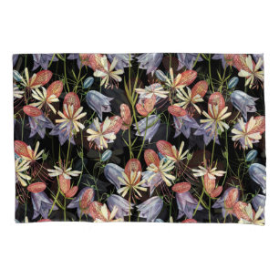 Funda De Cojín Bladder Campion Bells: Floral acuarela