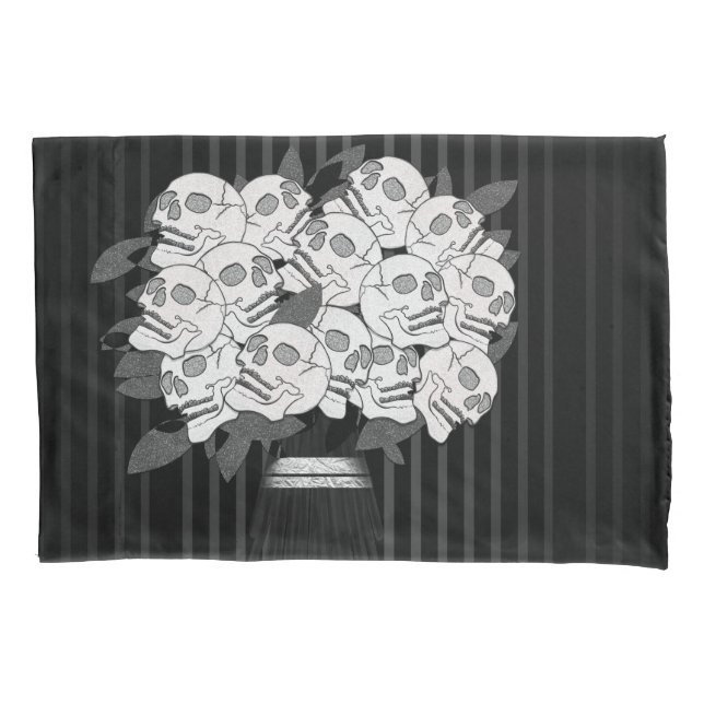Funda De Cojín Bouquet de Rosas de cráneo negro y blanco (Anverso)
