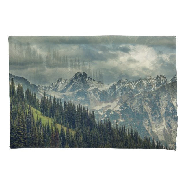 Funda De Cojín Cascada Norte: Majestic Mountain Peak. (Anverso)