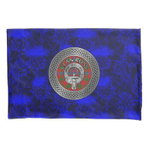 Clan Ross Escudo y Tartan Knot