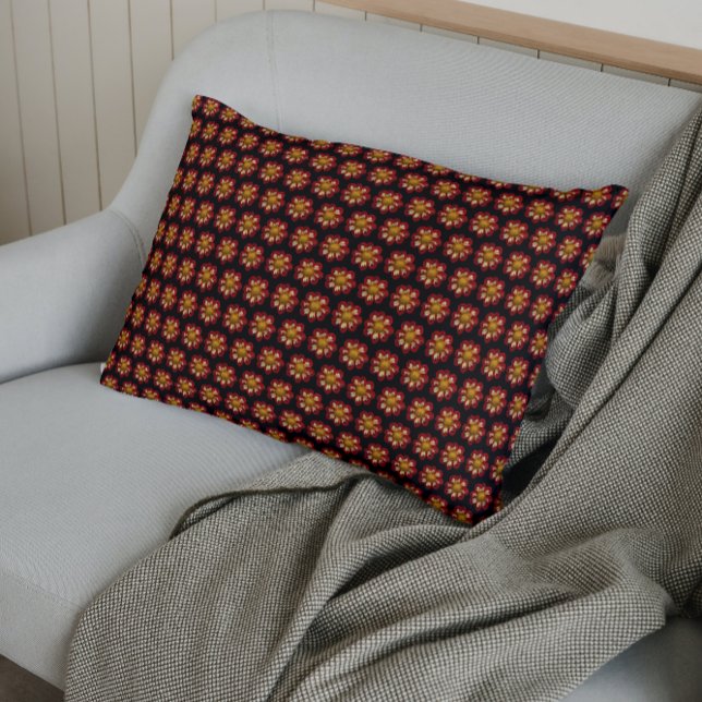 Funda De Cojín Collarette roja Dahlia patrón floral en negro (In Situ)