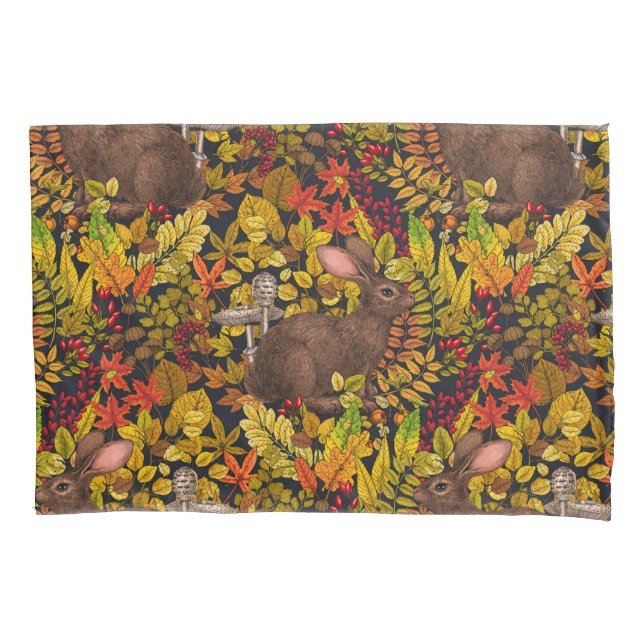 Funda De Cojín Conejo otoñal sobre negro (Anverso)