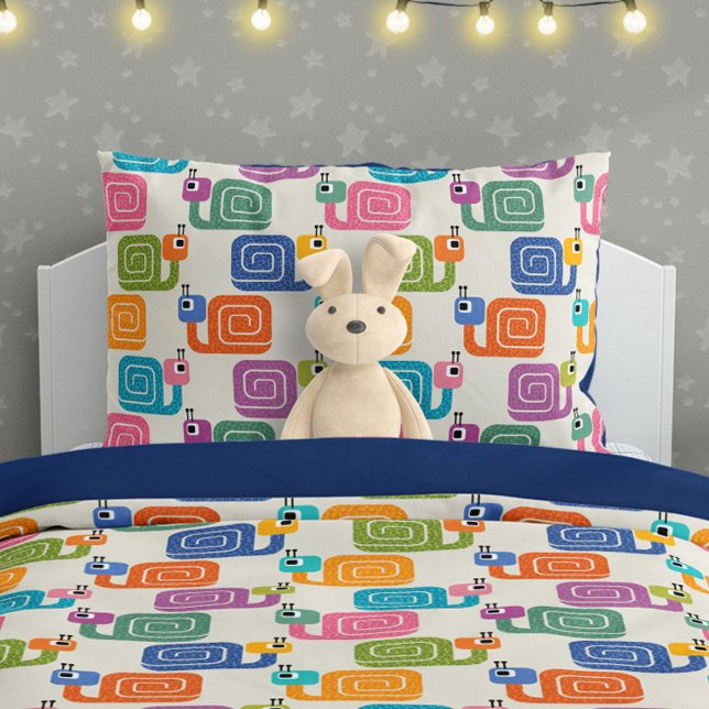 Funda De Cojín Cute Snail Pattern on Cream (Subido por el creador)