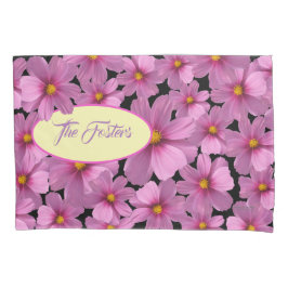 Funda De Cojín Diseño de flores moradas de cosmos en un fondo neg