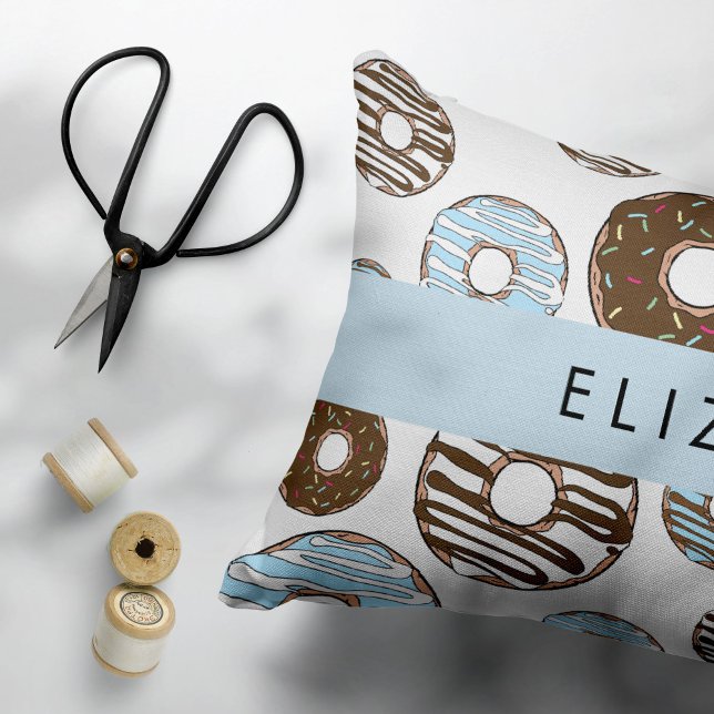 Funda De Cojín Donuts azules, donuts marrones, rociadores, tu nom (Subido por el creador)