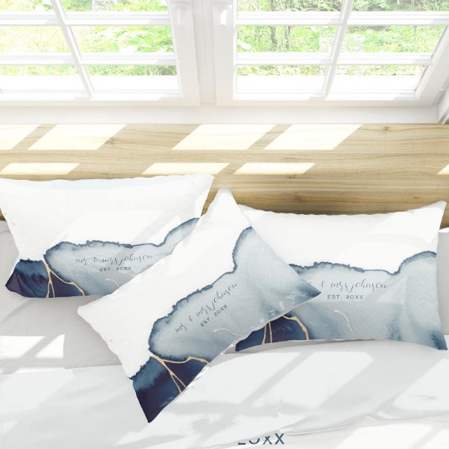Funda De Cojín Elegante Nautical Beach Navy Blue Sr. Sra. Boda (unique personalized wedding gift blue navy gold nautical coastal beach comforter set elegant boho)