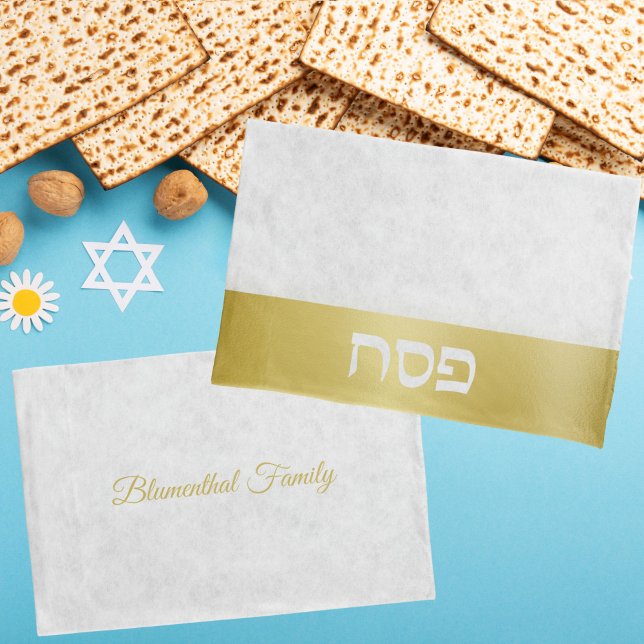 Funda De Cojín Elegante Pascua de madera y pesach hebreo dorado (Subido por el creador)