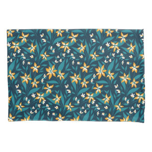 Funda De Cojín Elegante patrón de flores amarillas en hojas verde