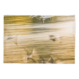 Funda De Cojín Gaviotas voladoras - abstractas