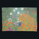 Funda De Cojín Gustav Klimt Flor Jardín Naturaleza<br><div class="desc">Un bonito cuadro del jardín,  un cuadro clásico de Gustav Klimt,  llamado Cottage Garden,  o Bauergarten,  1907,  que se encuentra cerca de un jardín de flores,  un cuadro de flores de colores.</div>