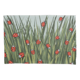 Funda De Cojín Ladybugs en Green Grass
