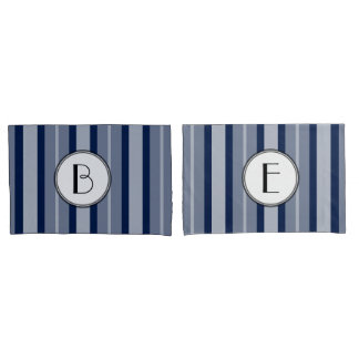Funda De Cojín Líneas modernas monograma azul marino contemporáne