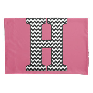 Funda De Cojín Monograma H de Chevron blanco y negro