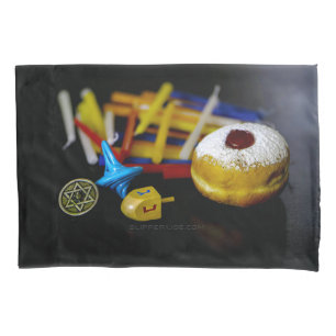 Funda De Cojín Naturaleza muerta simbólica de Hanukkah de Slipper