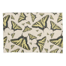 Norma de mariposas Swallowtail de cola amarilla de