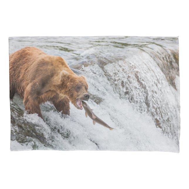 Funda De Cojín Oso pardo atrapa salmón rojo (Anverso)