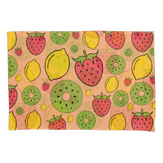 Funda De Cojín Papel tapiz de la fruta: fresas, limones, kiwis.